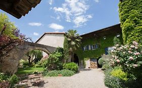 Le Clos Du Perret